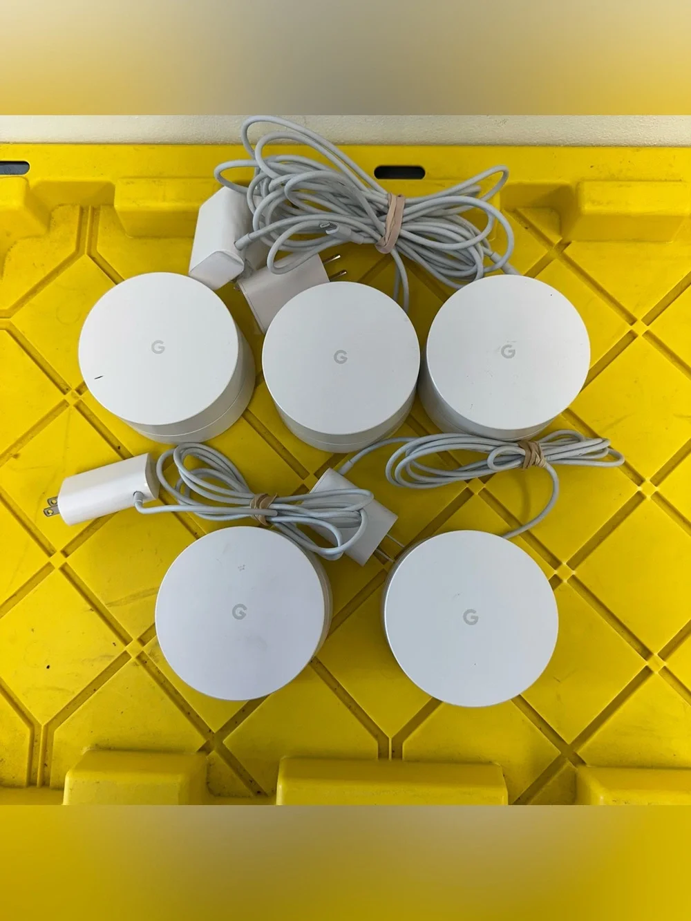 Google WiFi System 5 pucks for Whole Home Coverage AC-1304 Wi-Fi